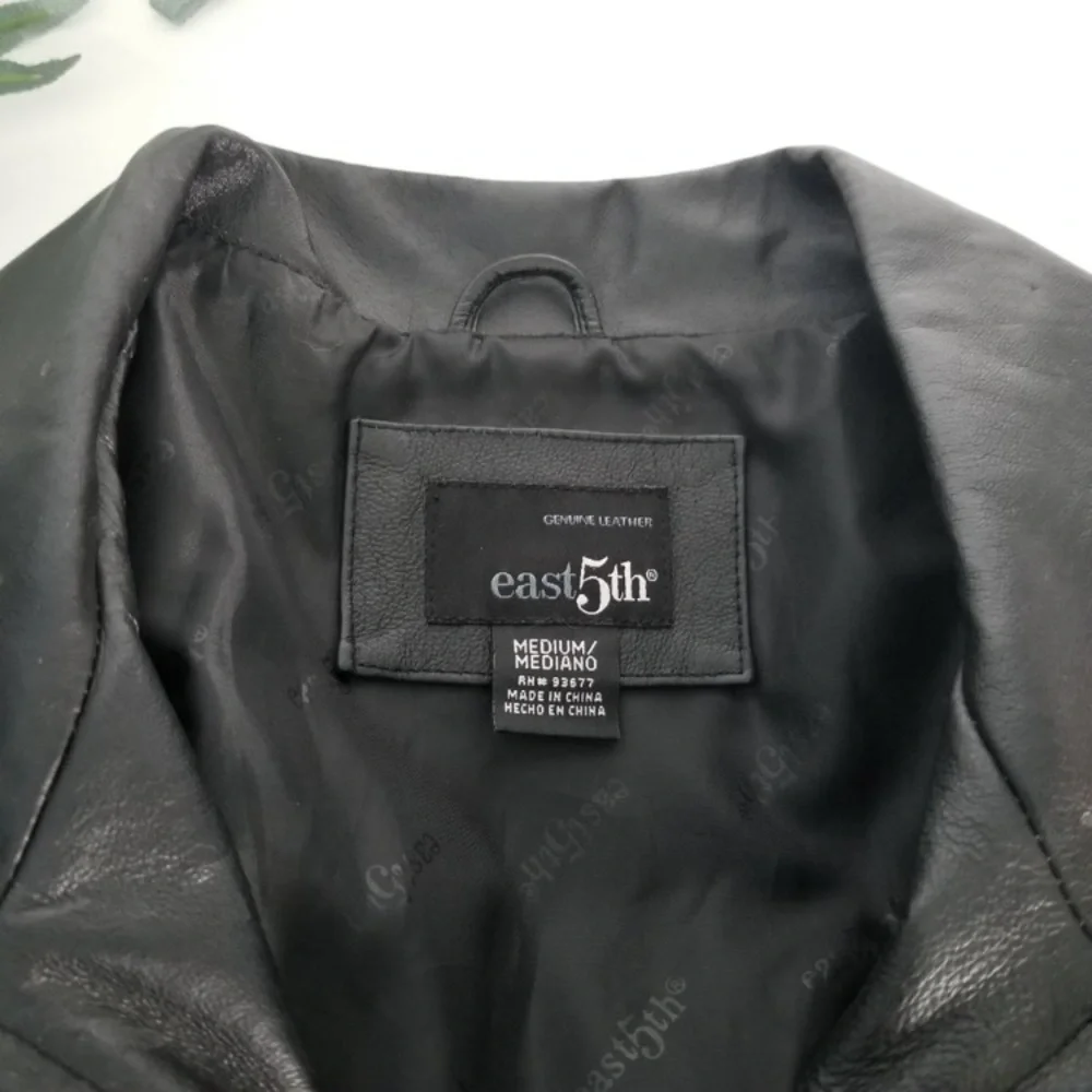 Leather Jacket - Picture 4 of 8